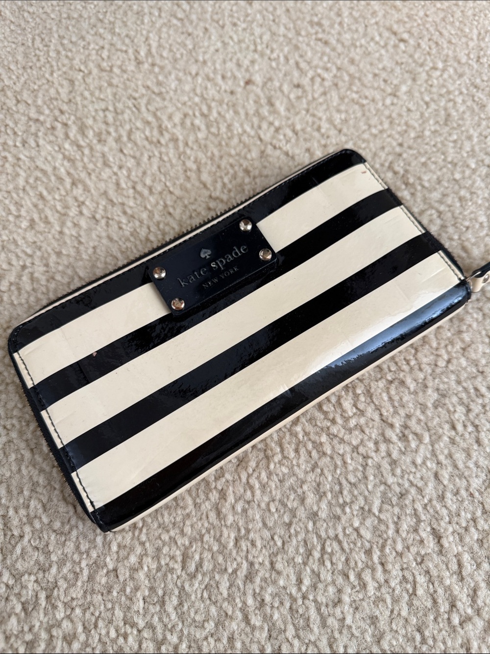 Kate Spade Black and cream Striped Patent Zip Wallet